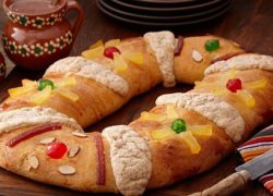 Rosca De Reyes (Kings Ring Cake/Bread)