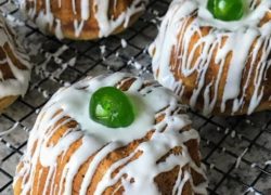 Banana sour cream Mini Bundt cakes