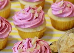 Lemon Blackberry Cupcakes