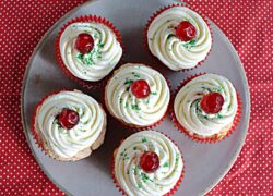 Cherry Limeade Kool Aid Cupcakes